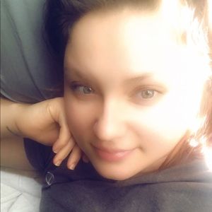 Meet your Posher, Stacey